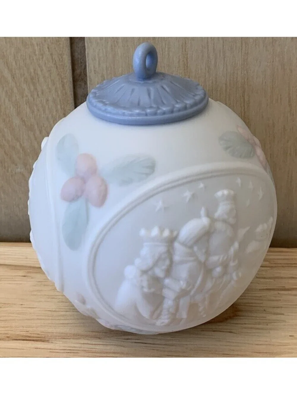 Lladro celebrate christmas